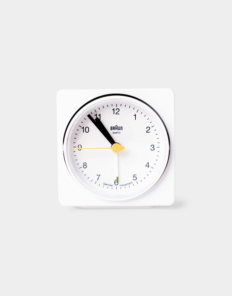 yes_031_analog_alarm_clock_2-1340x785