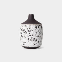 yes_056_bevelled_vase_2-1340x785